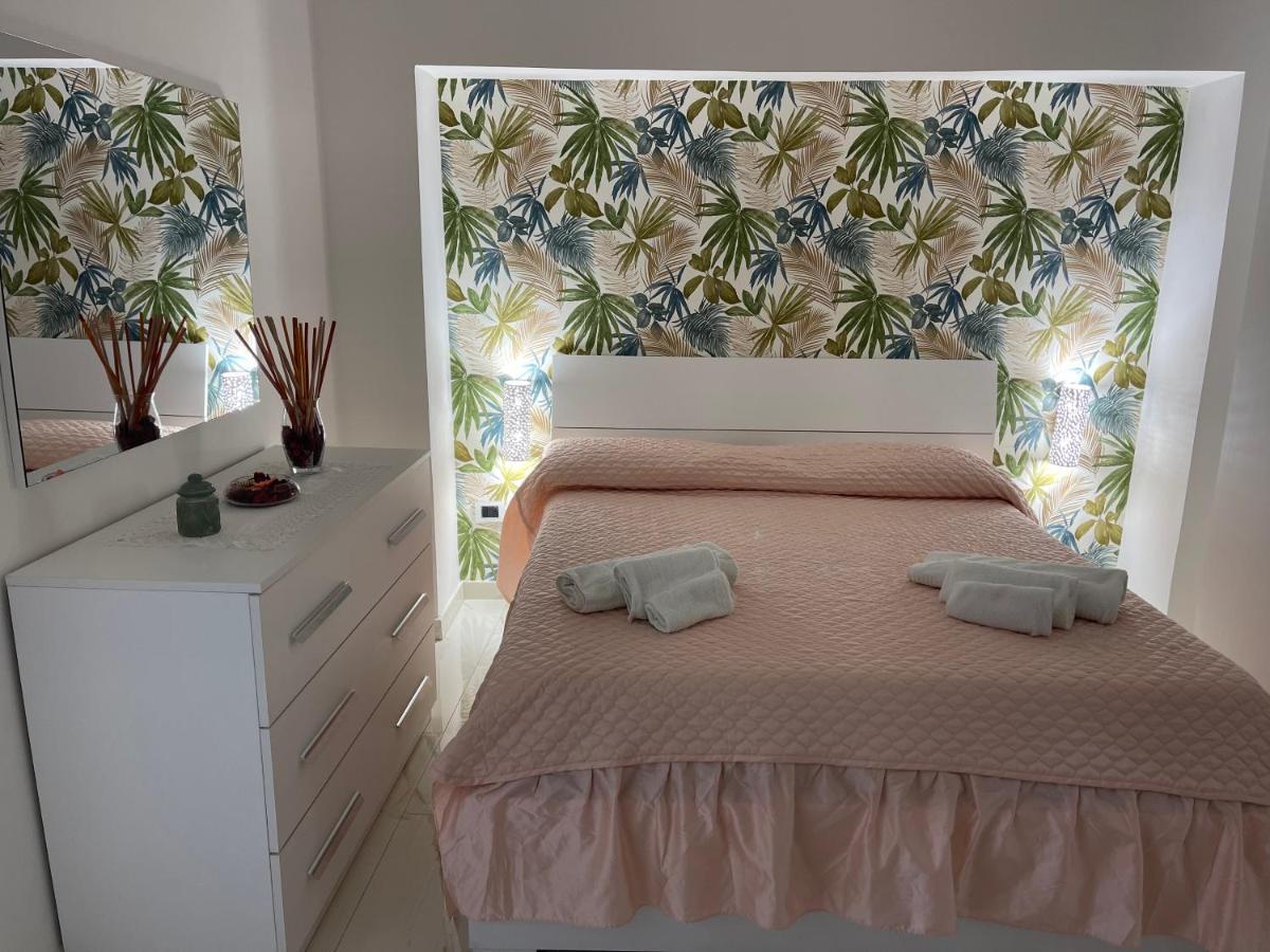 Partenope&Ulisse House Napoli ภายนอก รูปภาพ